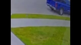 Mom Fights Off Guy Trying To Kidnap Her 2 Yr old Baby!!! #viral #trending #family #life