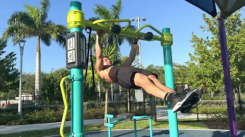 EXERCISE DEMO: FRONT LEVER RAISES (CORE / BACK)