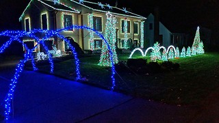 Connecticut Home Dazzles Neighborhood With Christmas Light Display