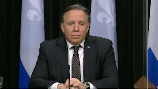 François Legault avertit les Québécois que plus d'amendes seront émises durant les Fêtes