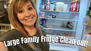 Cleaning out the Fridge for a Large Family Grocery Haul | REFRIGERATOR CLEAN OUT & ORGANIZATION