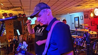 Live music is Seneca Illinois, 7n7 Band