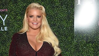 Jessica Simpson Talks About Pregnancy Health Problems