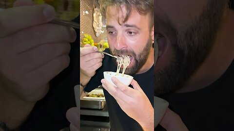 Italian tries Chinese spaghetti 🍝