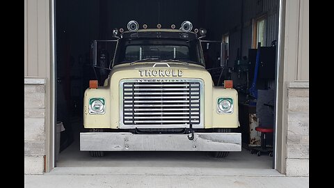 Firetruck transforms into a Pickup Detroit 2 stroke