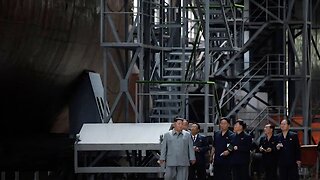 Kim Jong-Un Reportedly Inspects New Submarine