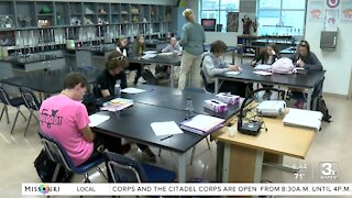 Community helps teachers get classrooms ready