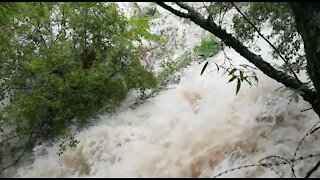 Rain causes flash flooding in Johannesburg (vNB)