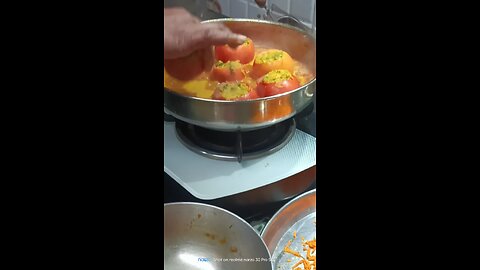 stuffed tomato sauce