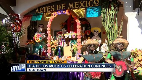 Dia De Los Muertos celebration continues in Old Town