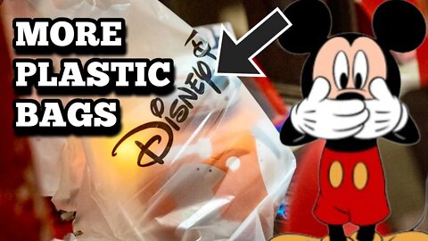 Disney AGAIN Uses Plastic Bags as Carrying Boxes | Droid Depot at Galaxy's Edge