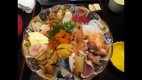Fresh off the Sea Humongous Seafood Rice - Uokei restaurant in Gotemba Shizuoka Japan 魚啓