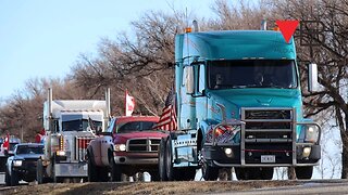 Massive convoy of trucks driving in Canada - The freedom truckers are back.