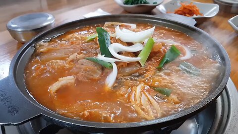 🥰🥰🥰Stew cooking kimchi stew🥰🥰🥲