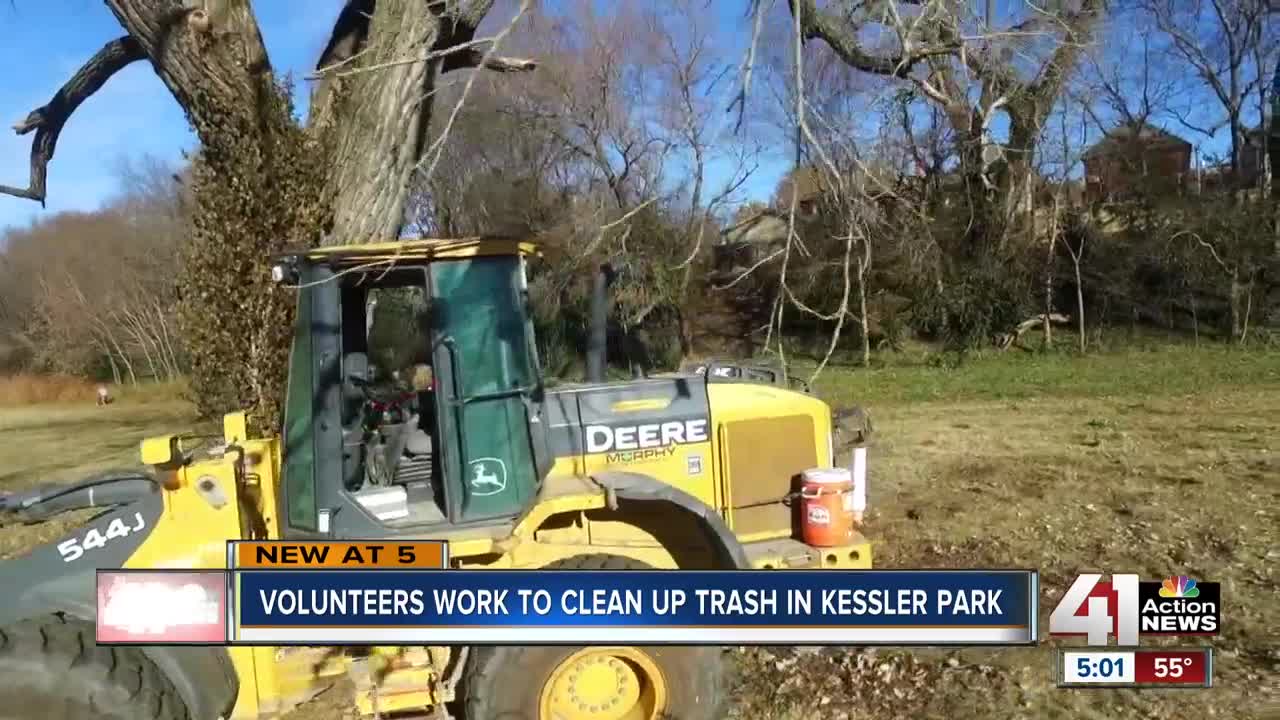 Volunteers clean up trash in Kessler Park