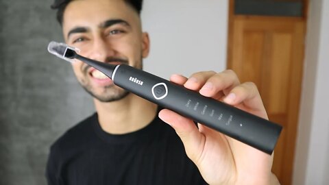 Brüush (Honest Review) | Best Electric Toothbrush For White Teeth [2022]