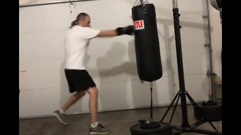 Heavy bag workout 15