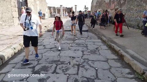 🇮🇹OS SEGREDOS PELAS RUAS DA CIDADE SOTERRADA - Pompeia, Itália