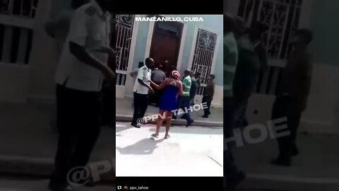 #SOSCuba 🇨🇺🚨 Repression in Manzanillo