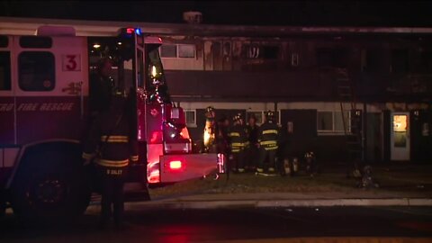 2 juveniles sought on murder, arson charges after deadly Lakewood apartment fire