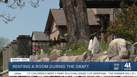 Renting a room during the draft