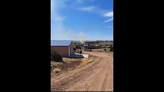 Small plane crashes near local airport in Santa Fe, New Mexico