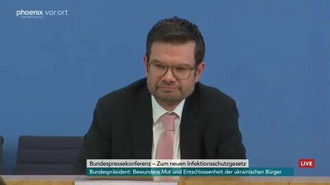 Lauterbach lobt als Vorzug der Impfung, dass man mir ihr schneller Symptome hat, als Ungeimpfte.