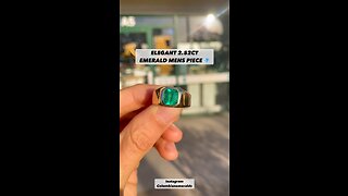 Handcrafted 2.52 Carat asscher cut Colombian emerald bezel signet flush signet mens ring 18K
