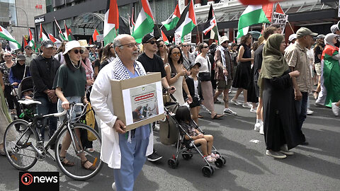 Iraqi Surgeon ADNAN AL-KANINI in New Zealand stands for GAZA FLOTILLA