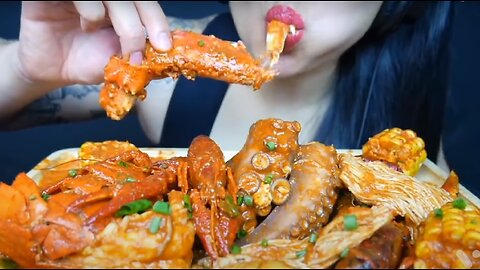 SAS-ASMR spicy SEAFOOD boil eggs, corn, enoki mushrooms eating 🍤🦞| asmr mukbang seafood compilation