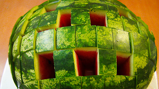Food Life Hack: How to Cut a Watermelon to Eat