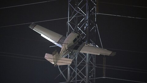 2 People Rescued From Plane Caught In Power Lines In Maryland