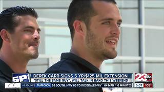 Derek Carr signs contract extension ahead of trip to Bakersfield