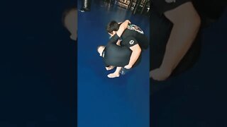 Jumping Scissor leg takedown