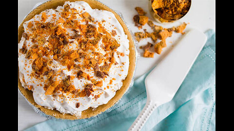 BUTTERFINGER PIE _ NO BAKE DESSERT _ SIMPLE AND DELICIOUS!