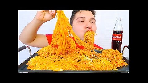 EXTREMELY CHEESY SUPER SPICY FIRE RAMEN NOODLES • Mukbang & Recipe