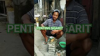 KARENA MAHALNYA BIAYA PENDIDIKAN, PEMUDA INI LEBIH MEMILIH NGARIT DARI PADA SEKOLAH #shortvideo