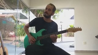 Exercício de Kiko Loureiro para Guitarristas. Coordenação, independência, força, postura!