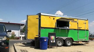 Finally trying oxtail from a Jamaican food truck!?