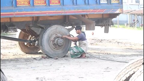 Tyre Blast Prank With Popping Balloons 🤣🤣🤣