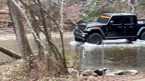 Jeep Gladiator Mojave Water Crossing