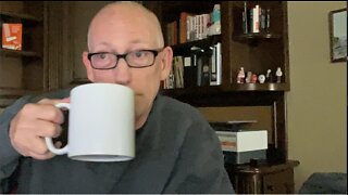 Episode 1710 Scott Adams: Start Your Week Off Right With The Simultaneous Sip & Weird Headline Views