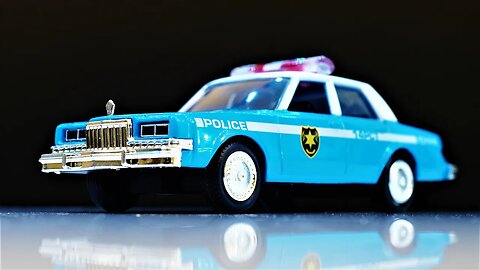 Dodge Diplomat Police Patrol - Motormax 1/43