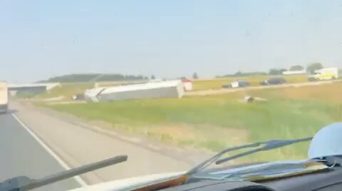 Truck Rollover In London