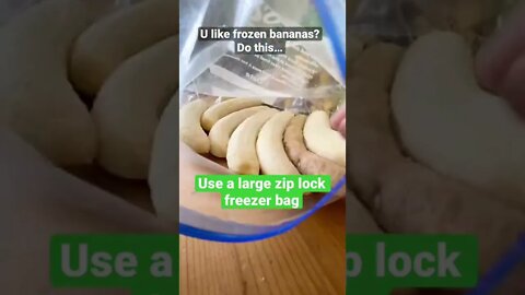 U like frozen bananas? Do this to save space in freezer…#shorts #frozen #banana #smoothie
