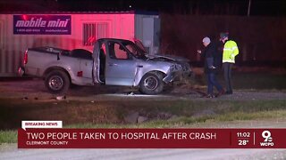 2 hospitalized after Clermont County crash