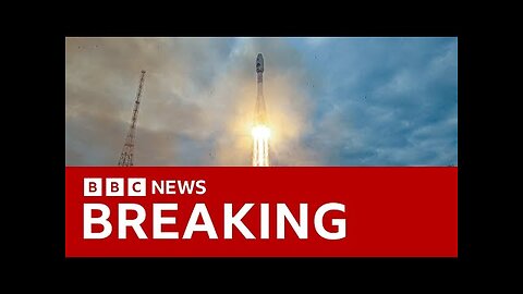 Russian spacecraft crashes into the Moon - BBC News