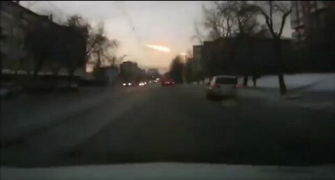 'HUGE Meteor seen several states and two countries - MYSTERY Dec 10th' - 2013
