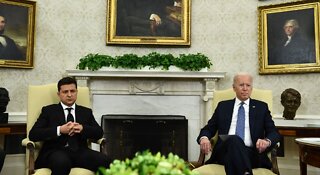 Ukraine, US at Odds Over Russian Threat