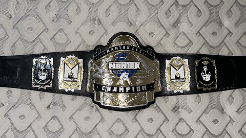 MAN1AK LLC Championship Belt Showcase